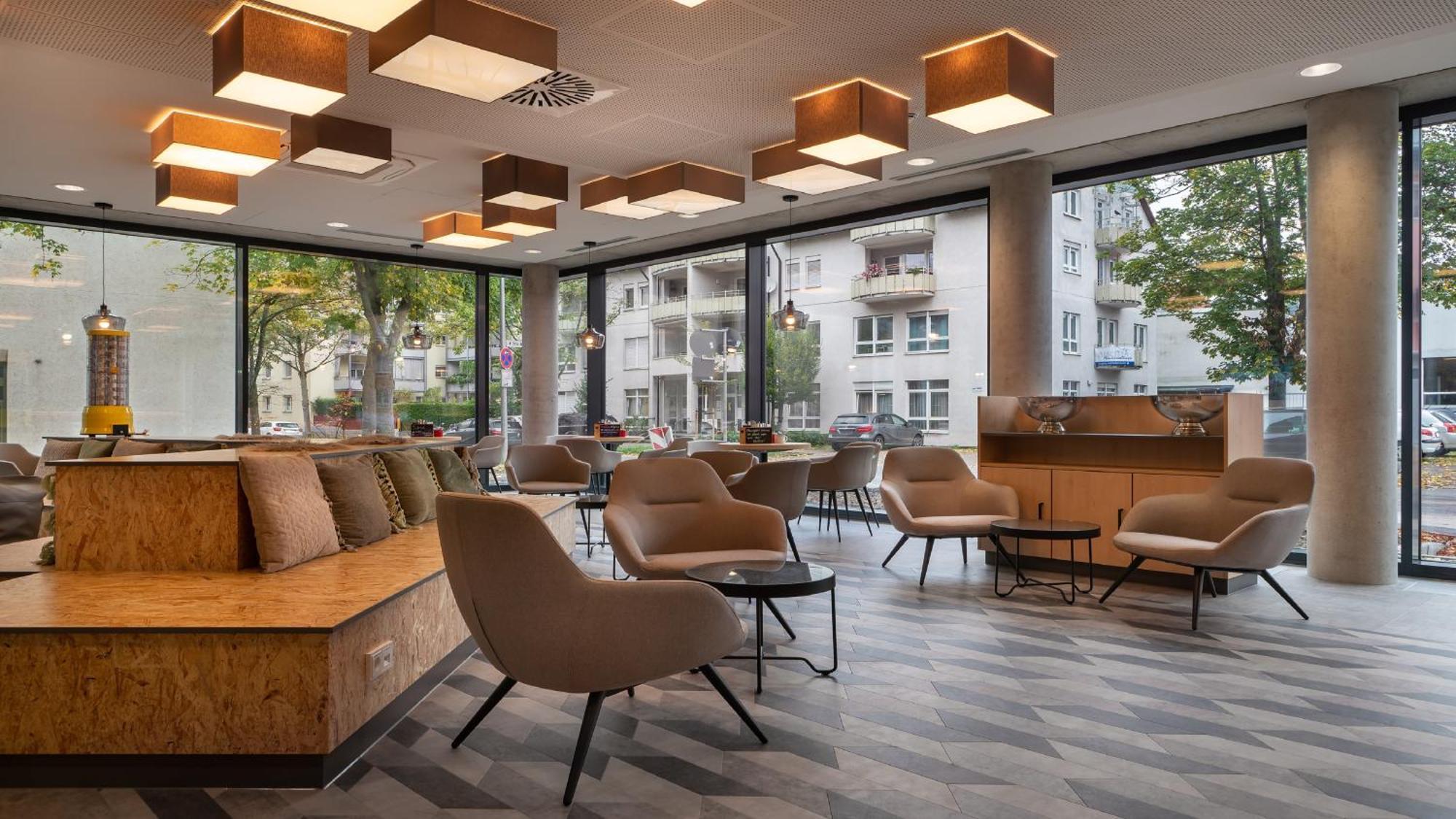 Holiday Inn - The Niu, Timber Esslingen By Ihg Esslingen am Neckar Dış mekan fotoğraf