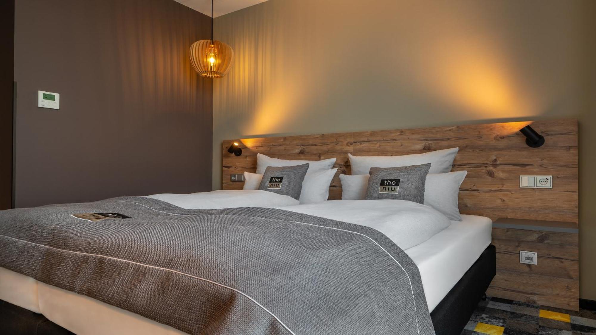 Holiday Inn - The Niu, Timber Esslingen By Ihg Esslingen am Neckar Dış mekan fotoğraf